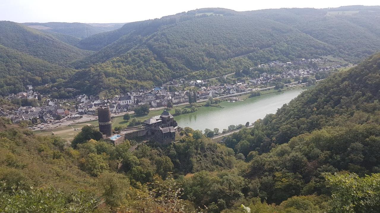 Ferienhaus Leopold Mit Burgblick An Der Mosel Burgen  Exterior photo