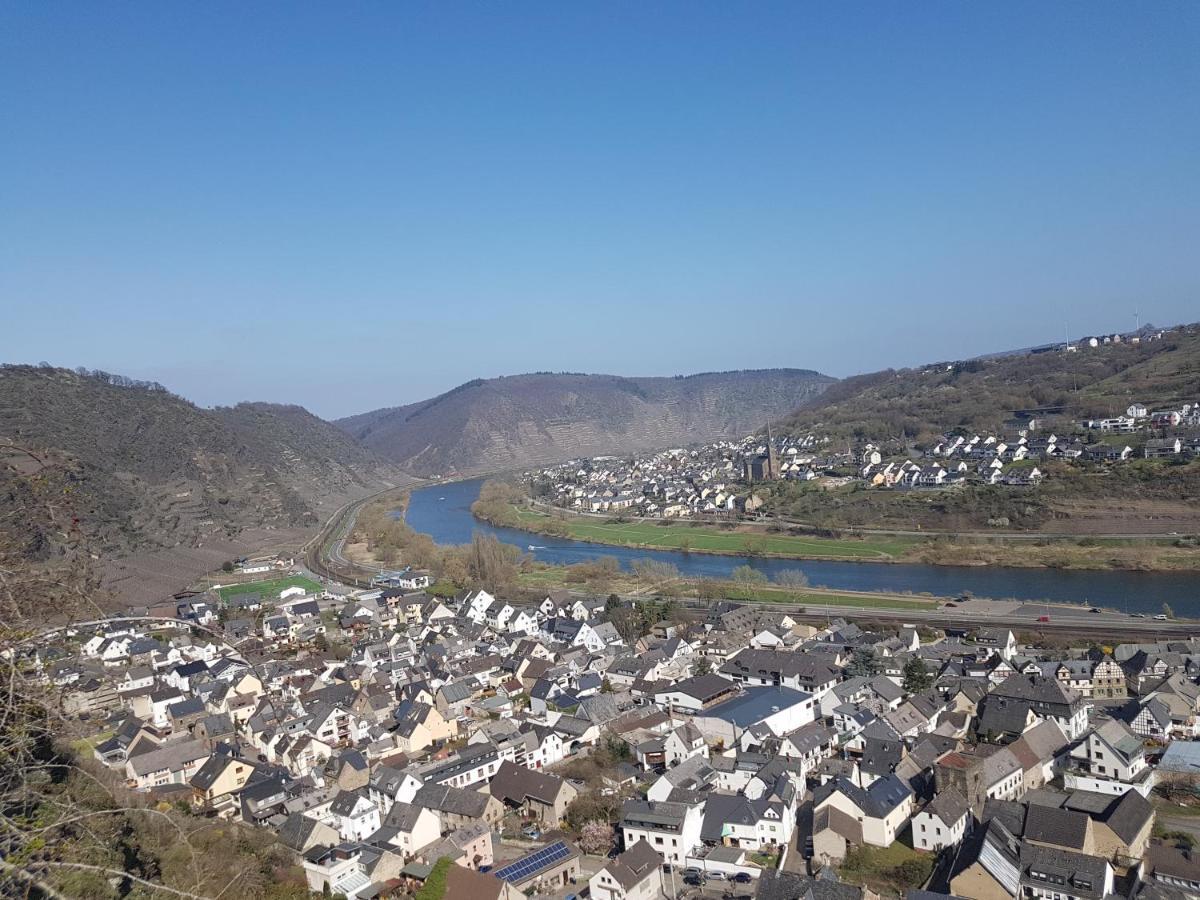 Ferienhaus Leopold Mit Burgblick An Der Mosel Burgen  Exterior photo
